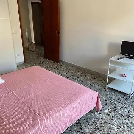 Flat215 Vendégház