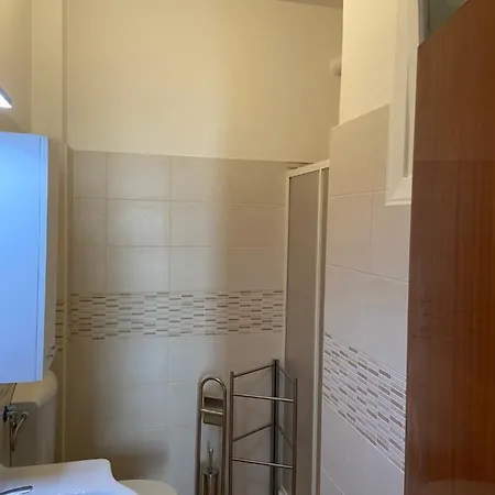 Flat215 Guest house *